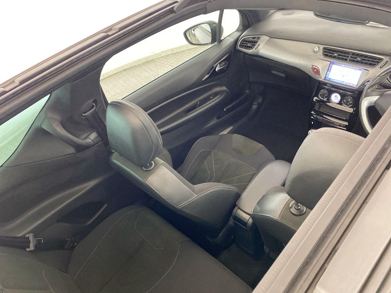 Used DS Automobiles DS 3 2016 for sale - 76461503: Photo 25