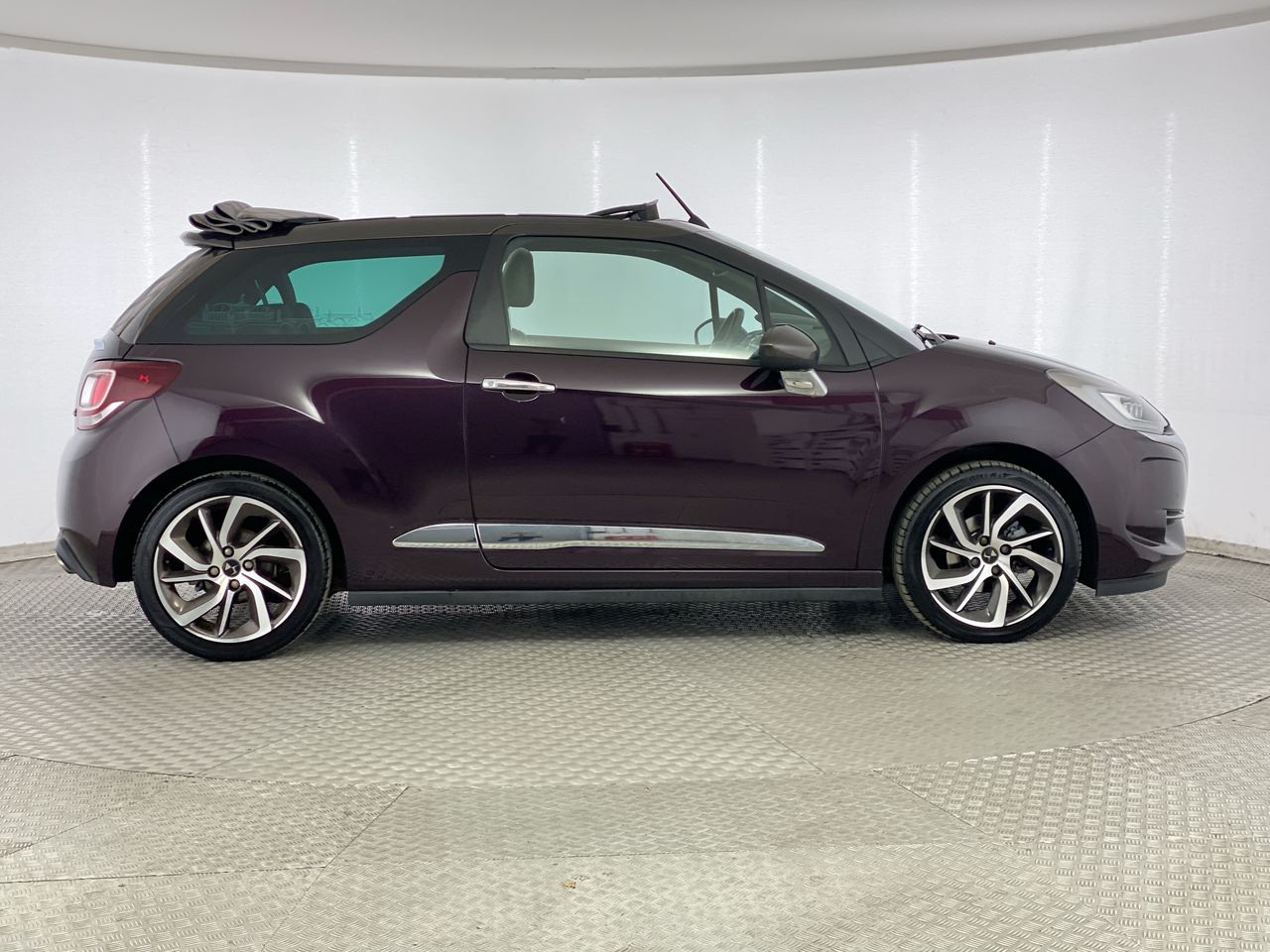 Used DS Automobiles DS 3 2016 for sale - 76461503: Photo 8