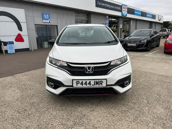 Used Honda Jazz 2019 for sale - 76289914: Photo 2