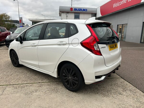 Used Honda Jazz 2019 for sale - 76289914: Photo 5