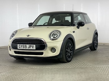 Used MINI Hatch 2019 for sale - 76044275: Photo