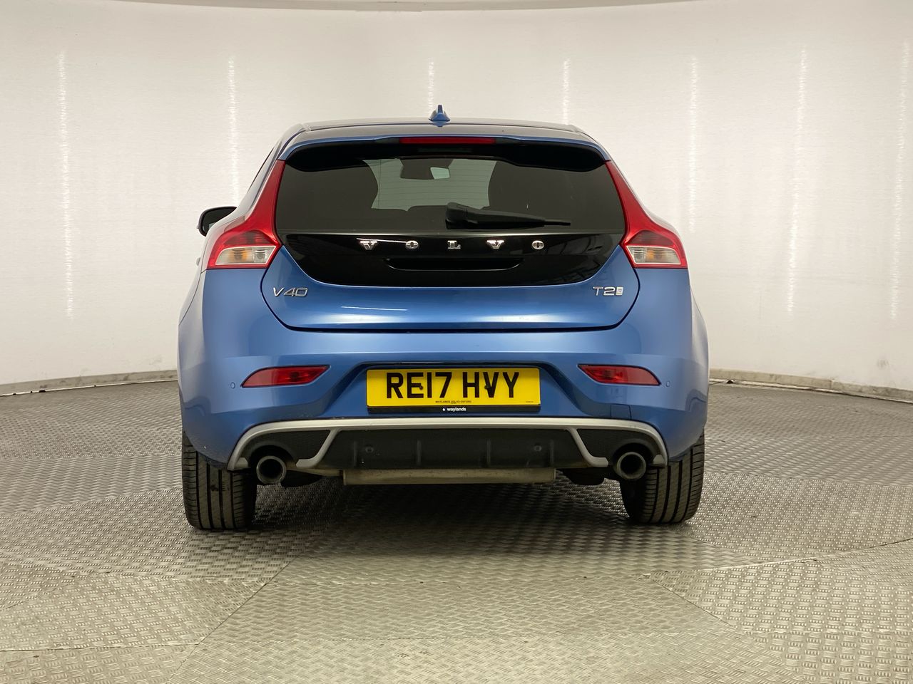 Used Volvo V40 2017 for sale - 76461470: Photo 6