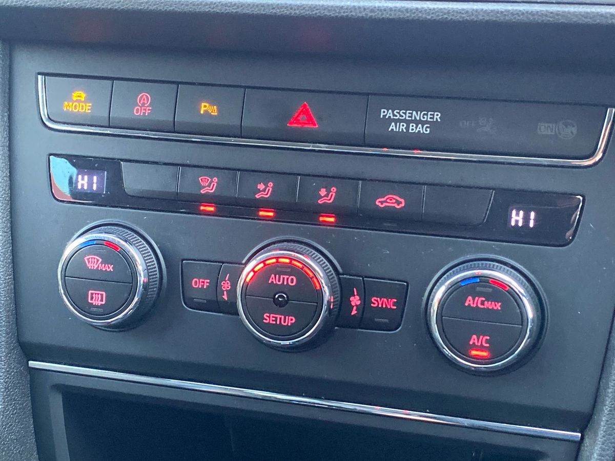 Used SEAT Leon 2014 for sale - 77432438: Photo 14