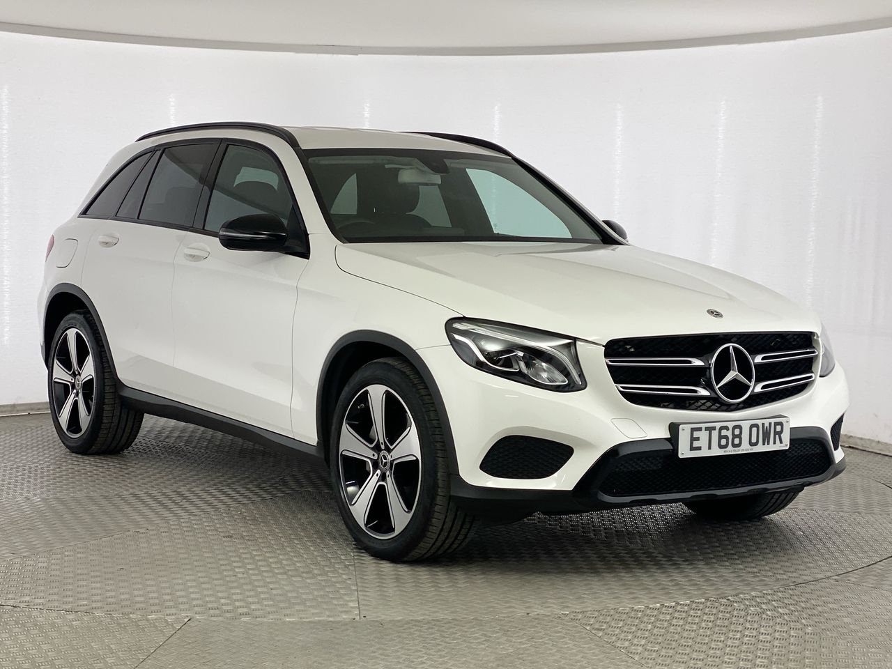 Used Mercedes-Benz GLC 2018 for sale - 76461460: Photo 1