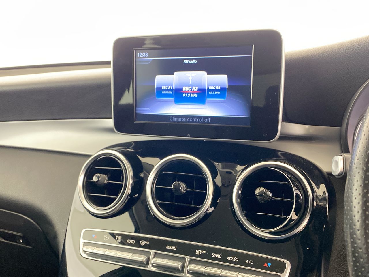 Used Mercedes-Benz GLC 2018 for sale - 76461460: Photo 17