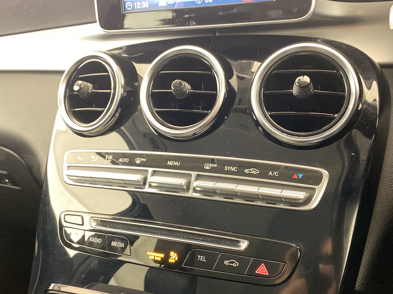 Used Mercedes-Benz GLC 2018 for sale - 76461460: Photo 20