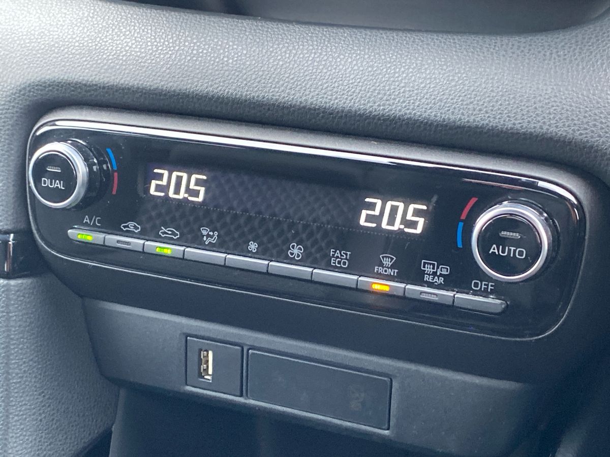 Used Toyota Yaris 2021 for sale - 77475545: Photo 14