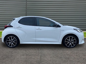 Used Toyota Yaris 2021 for sale - 77475545: Photo