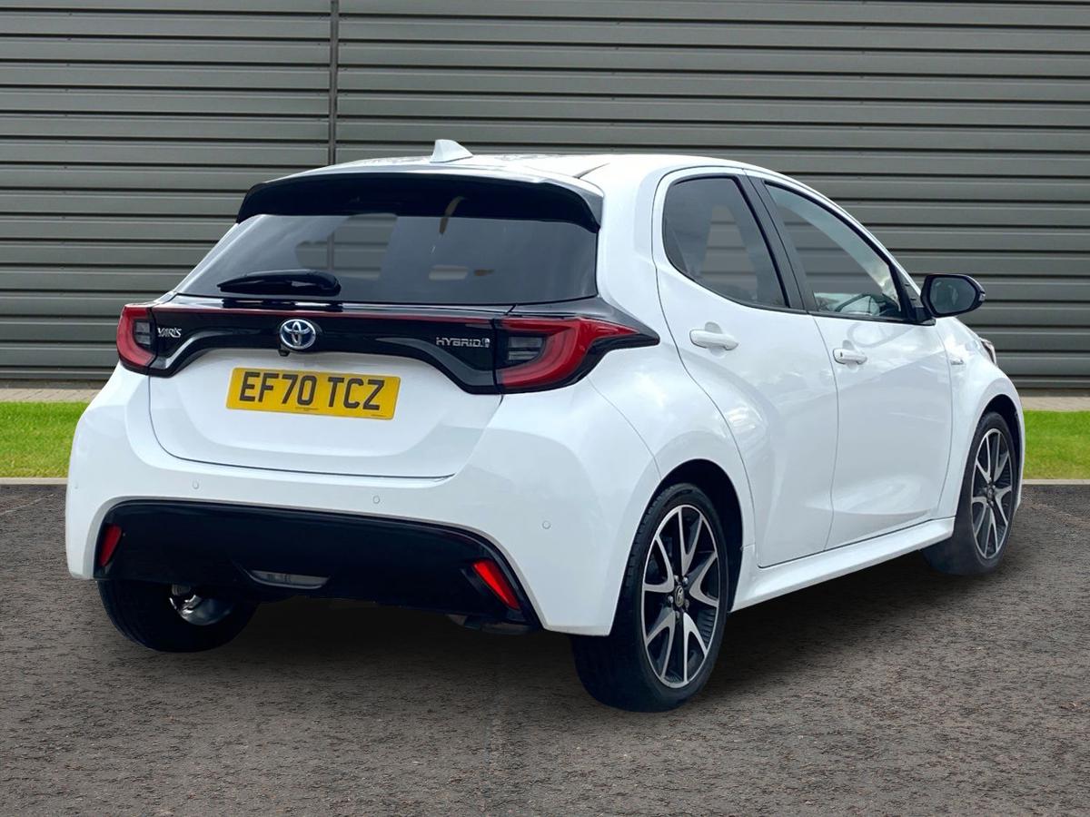 Used Toyota Yaris 2021 for sale - 77475545: Photo 3