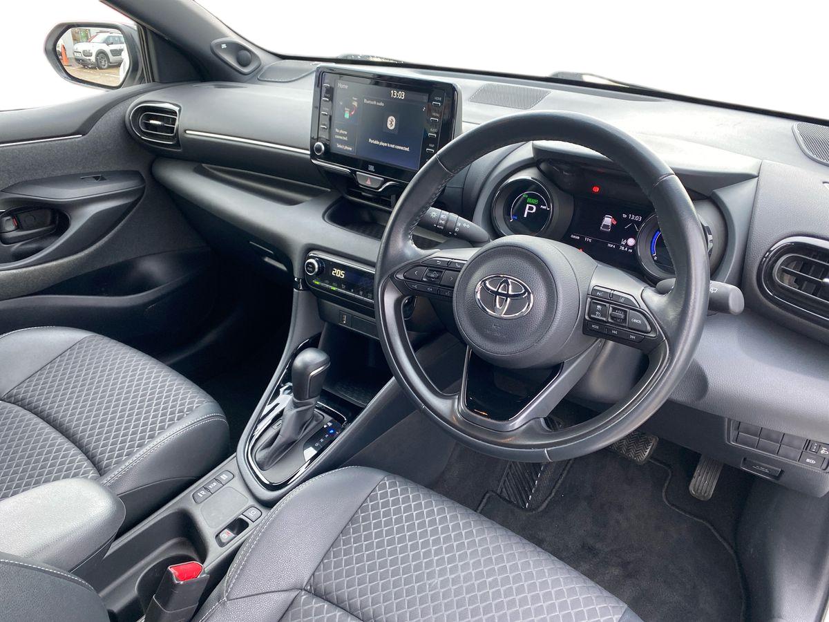 Used Toyota Yaris 2021 for sale - 77475545: Photo 9