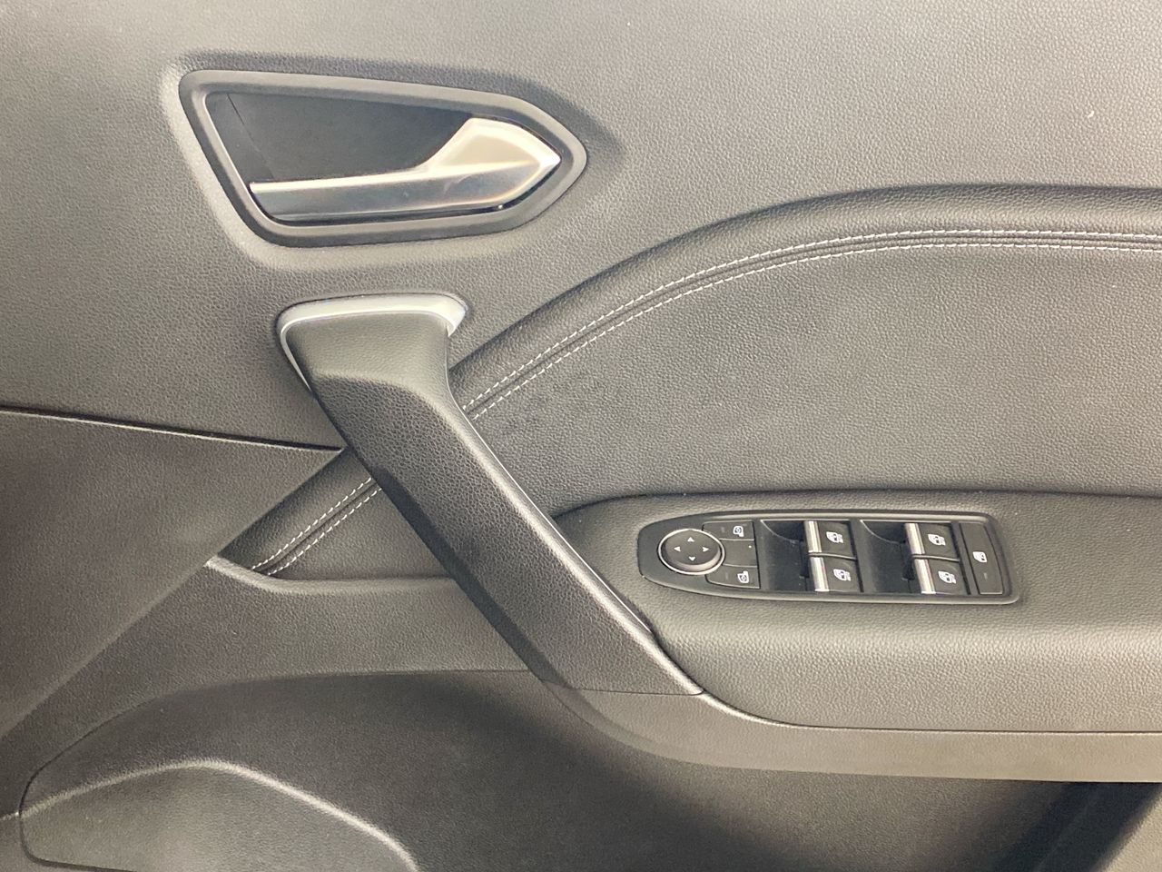 Used Renault Captur 2023 for sale - 76461473: Photo 13