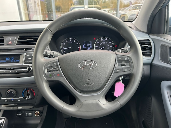 Used Hyundai i20 2016 for sale - 76229273: Photo 10