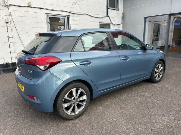 Used Hyundai i20 2016 for sale - 76229273: Photo 6