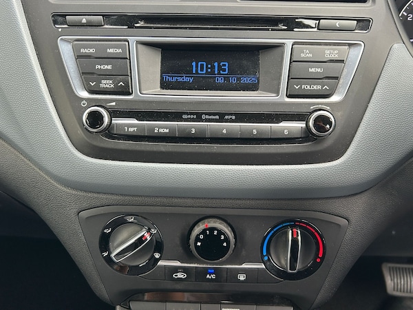 Used Hyundai i20 2016 for sale - 76229273: Photo 8