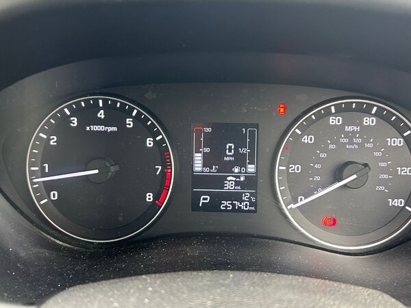 Used Hyundai i20 2016 for sale - 76229273: Photo 9