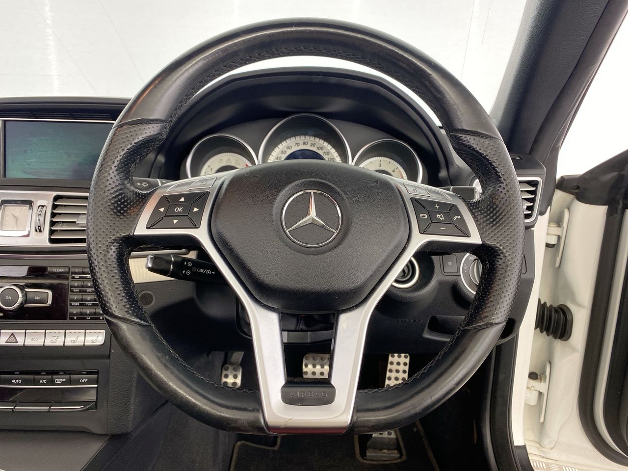 Used Mercedes-Benz E Class 2014 for sale - 76461438: Photo 15