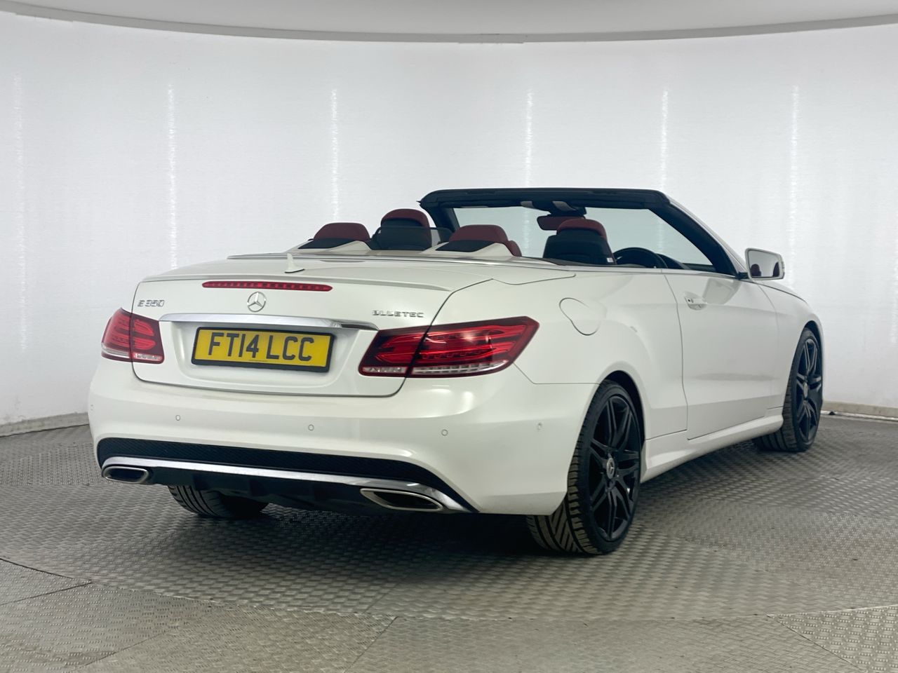 Used Mercedes-Benz E Class 2014 for sale - 76461438: Photo 7