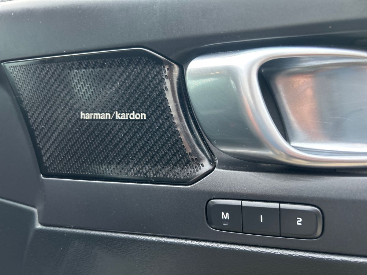 Used Volvo XC40 2019 for sale - 77136789: Photo 23