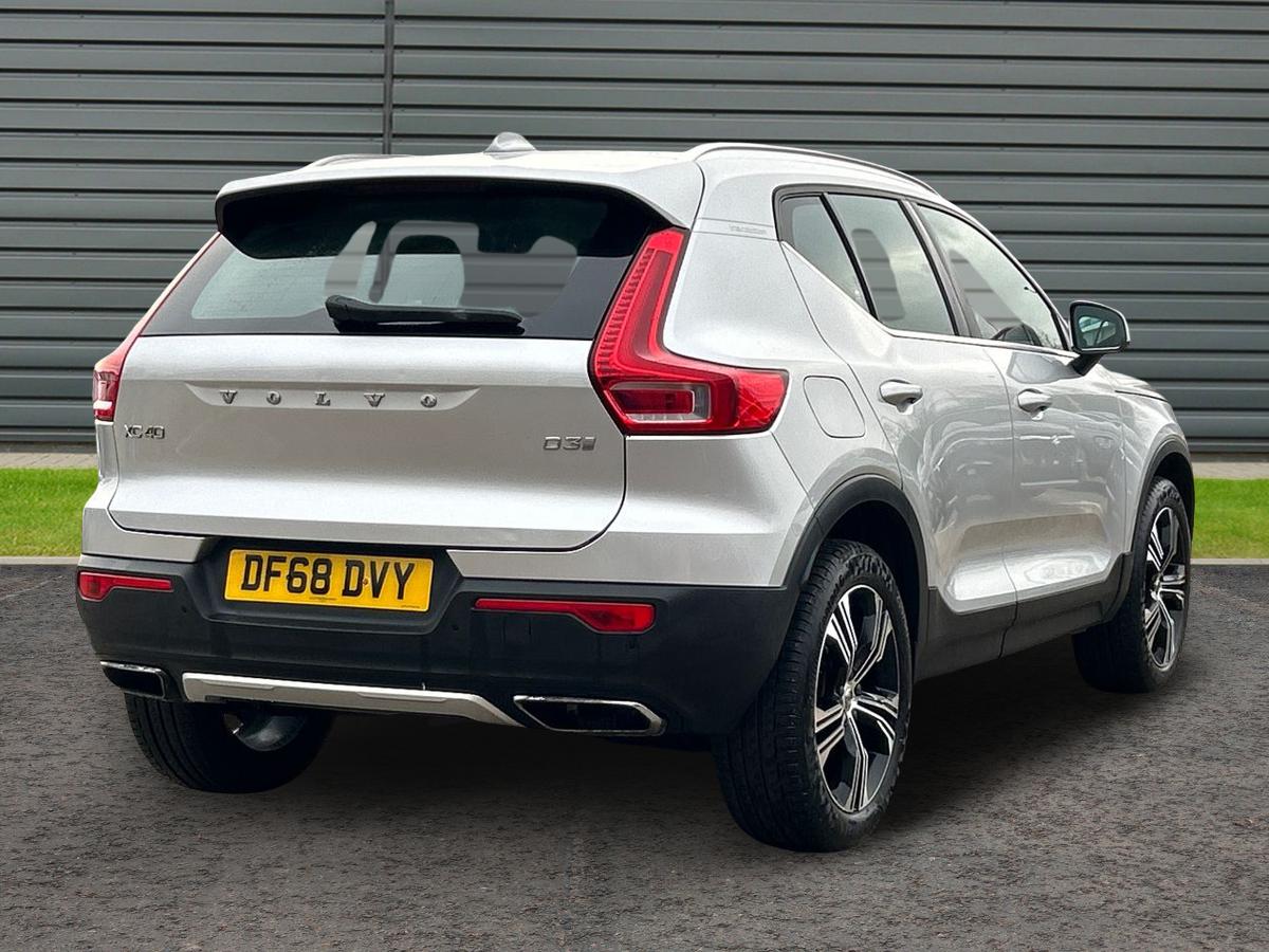 Used Volvo XC40 2019 for sale - 77136789: Photo 3