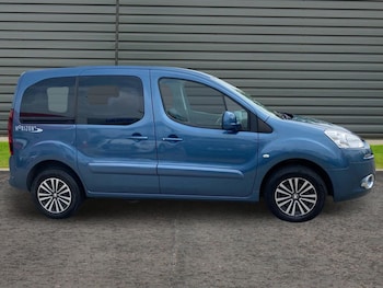 Used Peugeot Partner Tepee 2015 for sale - 78834822: Photo