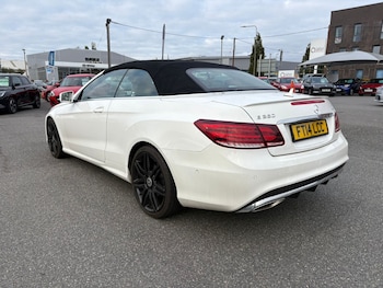 Used Mercedes-Benz E Class 2014 for sale - 76302311: Photo 3
