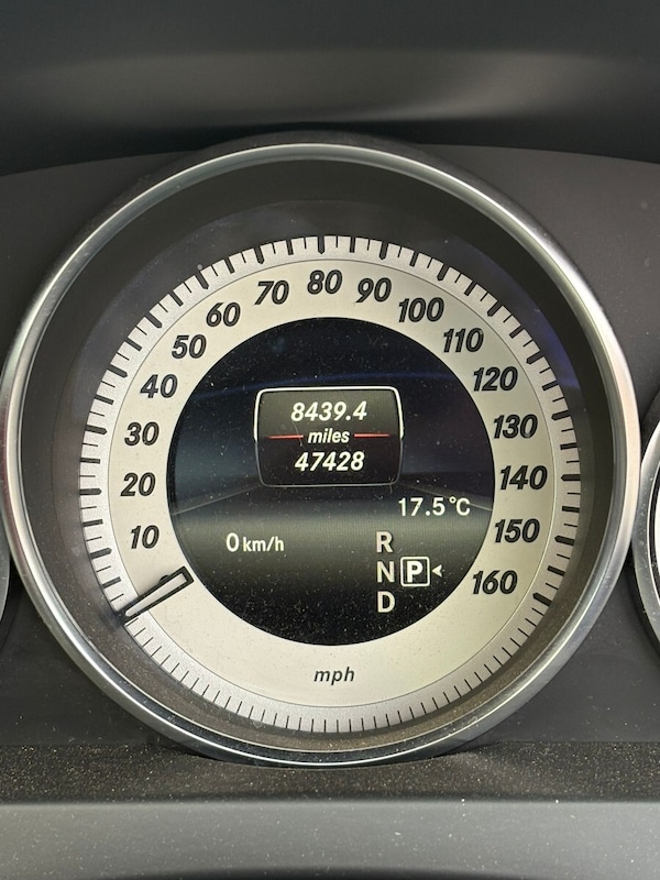 Used Mercedes-Benz E Class 2014 for sale - 76302311: Photo 7