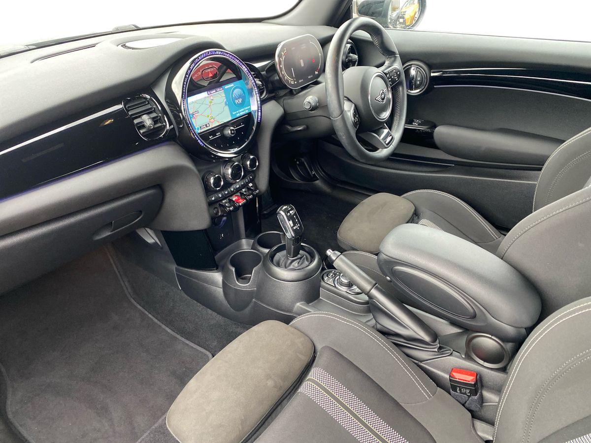 Used MINI Hatch 2021 for sale - 76650899: Photo 12