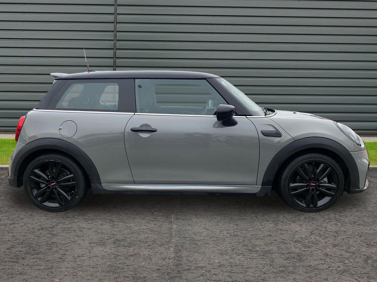 Used MINI Hatch 2021 for sale - 76650899: Photo 2