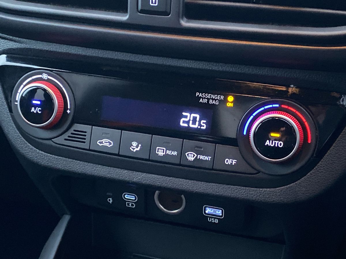 Used Hyundai i10 2024 for sale - 77527837: Photo 14