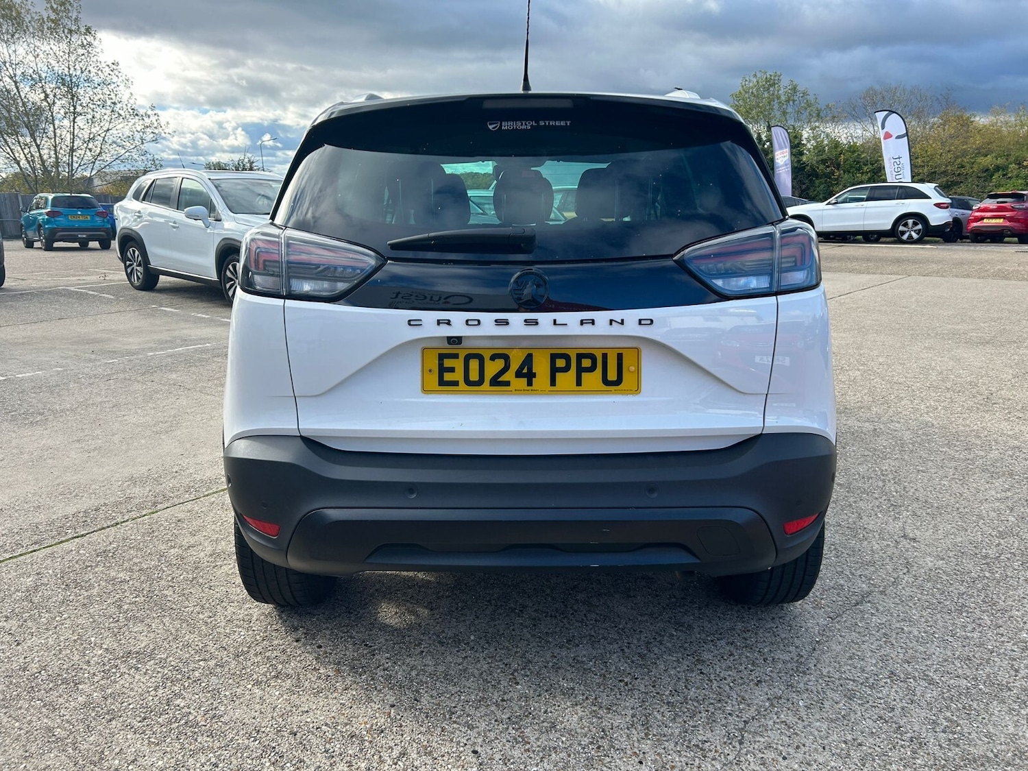 Used Vauxhall Crossland 2024 for sale - 76390015: Photo 6