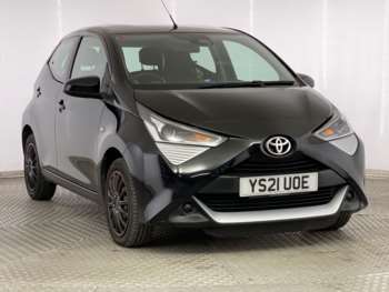 2021 - 1.0 VVT-i X-Play TSS 5dr