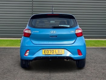 Used Hyundai i10 2020 for sale - 76542710: Photo