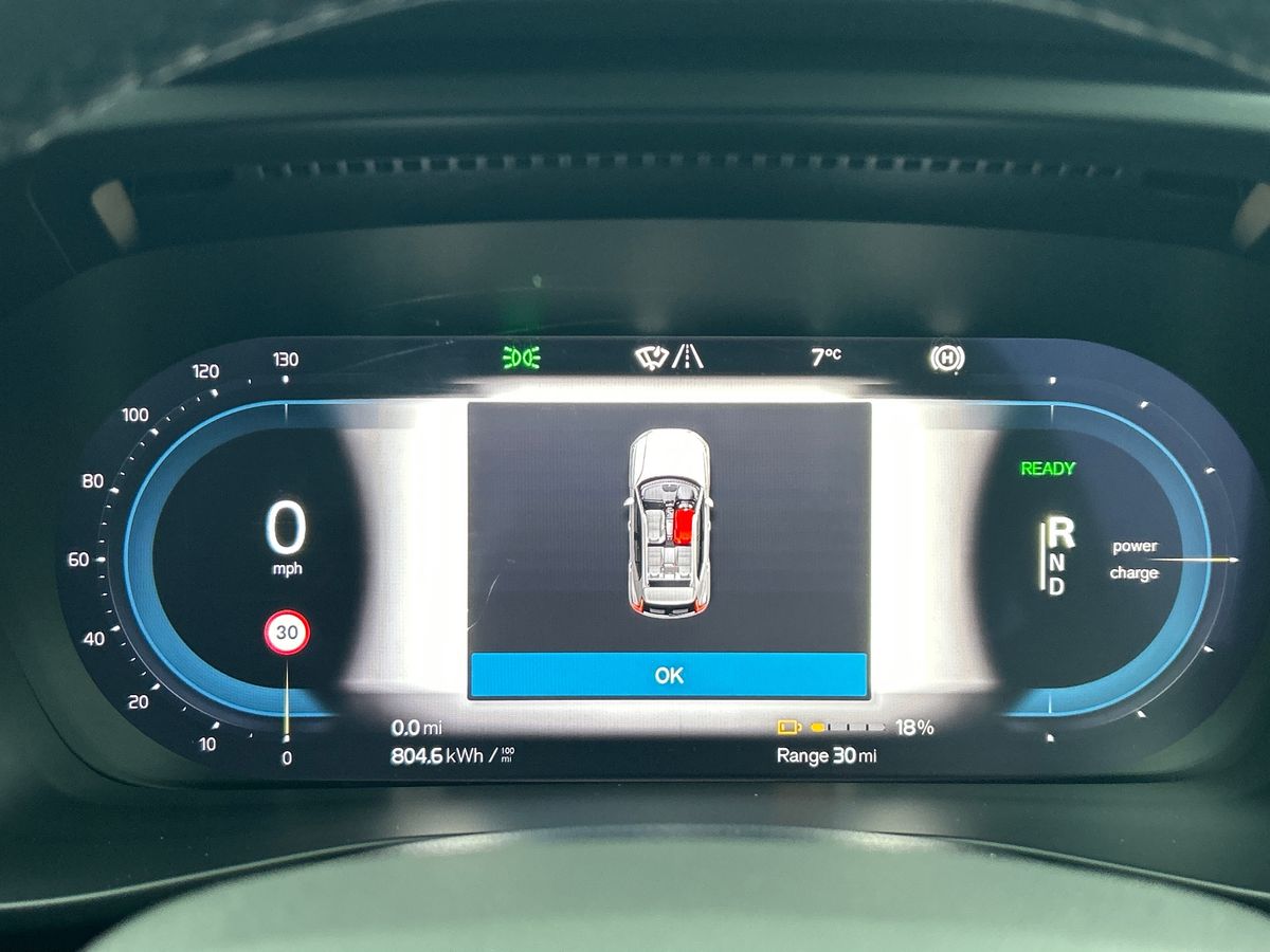 Used Volvo XC40 for sale - 77831699: Photo 19