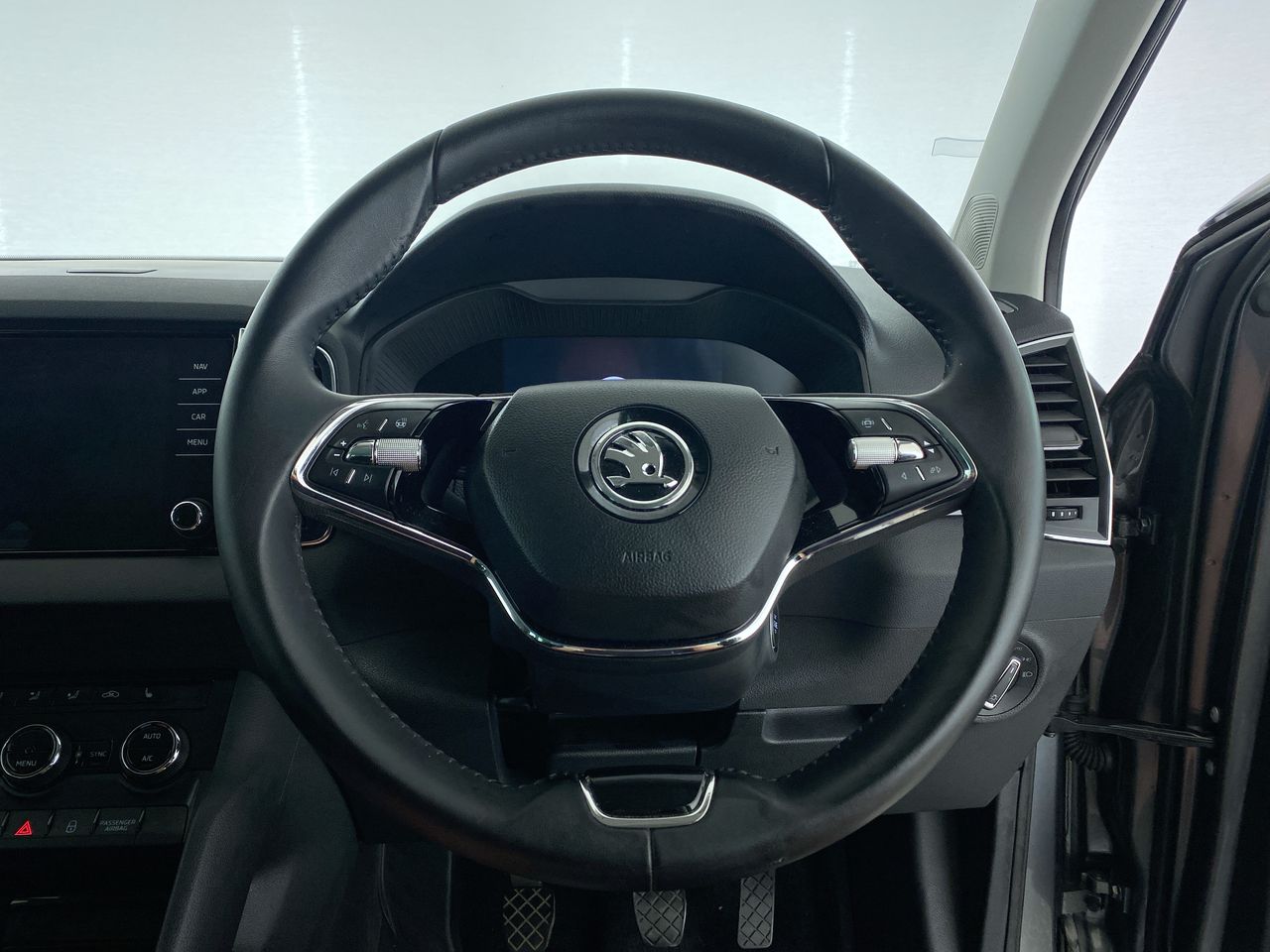 Used Skoda Karoq 2023 for sale - 76461434: Photo 16