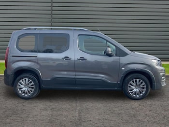 Used Peugeot Rifter 2021 for sale - 77562905: Photo