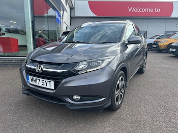 Used Honda HR-V 2017 for sale - 75702665: Photo