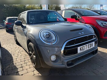 Used MINI Hatch 2017 for sale - 78124952: Photo