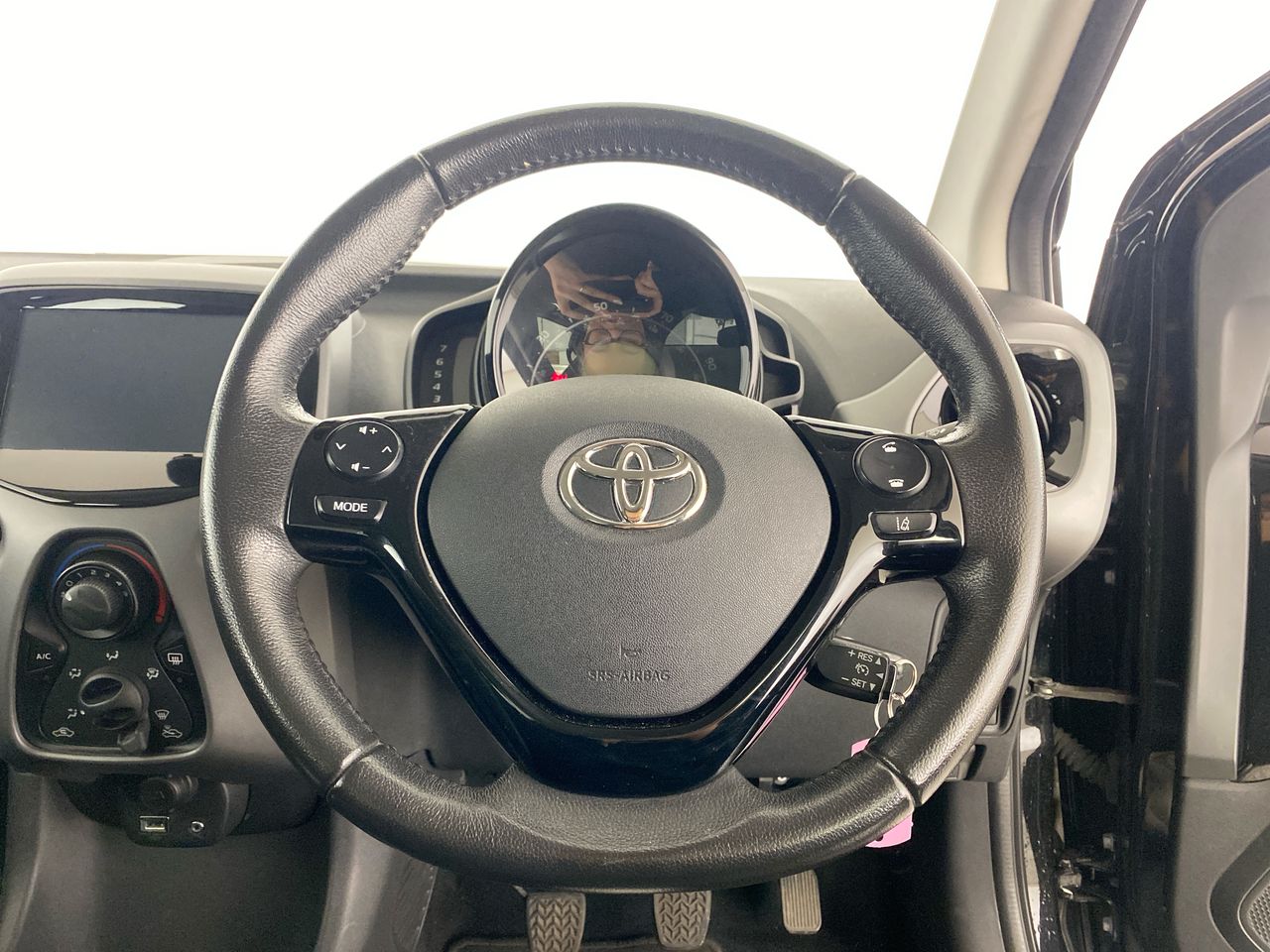 Used Toyota AYGO 2021 for sale - 76461496: Photo 14