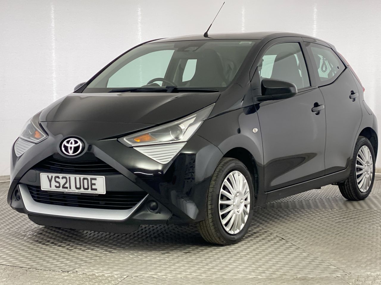 Used Toyota AYGO 2021 for sale - 76461496: Photo 3