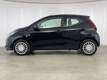 Used Toyota AYGO 2021 for sale - 76461496: Photo