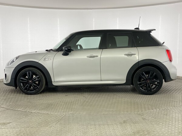 Used MINI Hatch 2021 for sale - 75391830: Photo 4