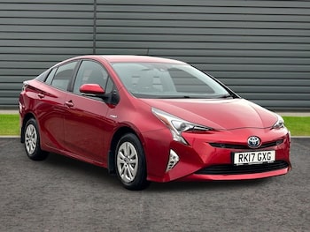 2017 - 1.8 Vvt H Business Edition Plus Hatchback 5dr Petrol Hybrid CVT Euro 6 s/s