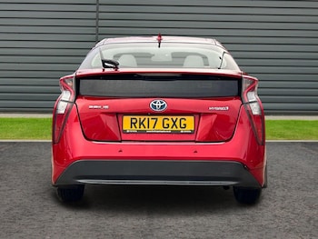 Used Toyota Prius 2017 for sale - 77418200: Photo