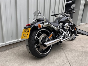 Used Harley-Davidson SOFTAIL FXSB BREAKOUT 2014 for sale - bike-78403042: Photo