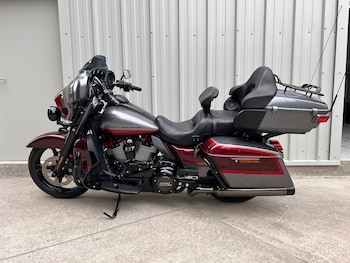 Used Harley-Davidson CVO FLHKSE ELECTRA GLIDE ULTRA LIMITED 2019 for sale - bike-78183249: Photo