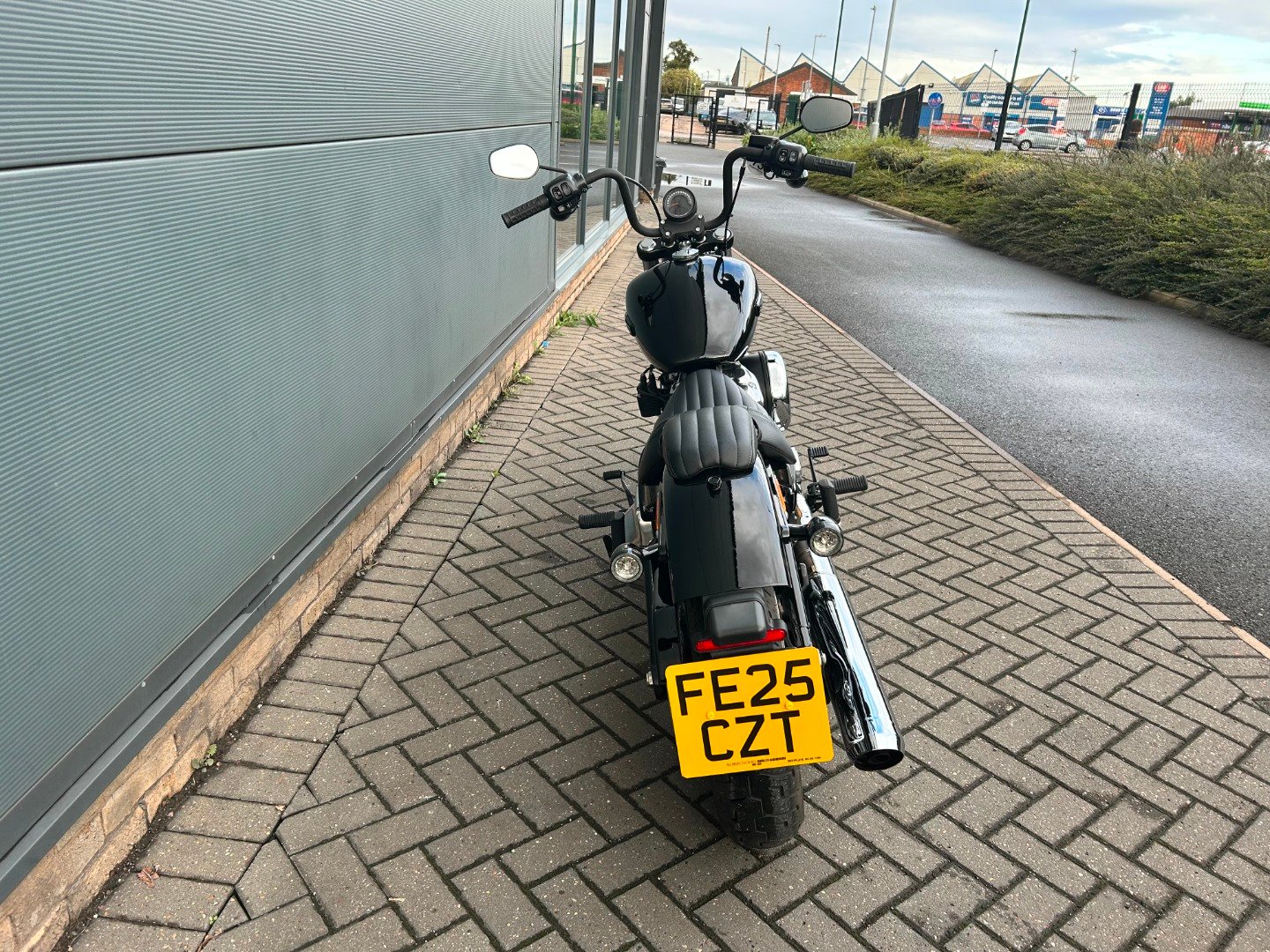 Harley-Davidson SOFTAIL FXBB STREET BOB