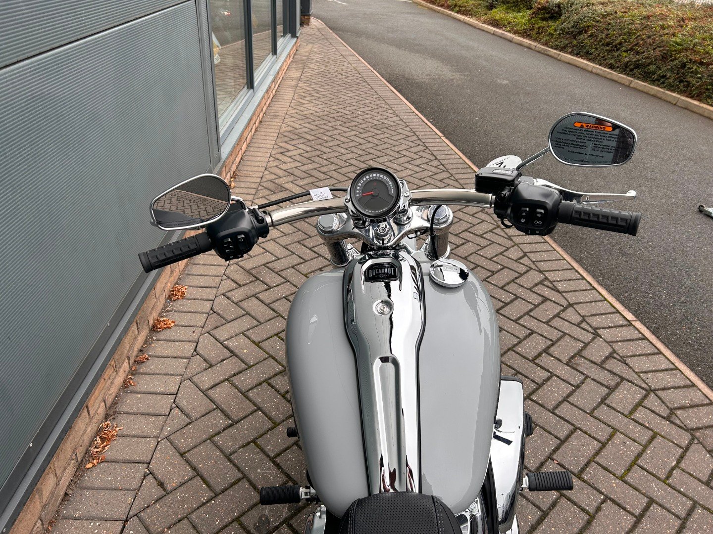 Harley-Davidson SOFTAIL BREAKOUT 117