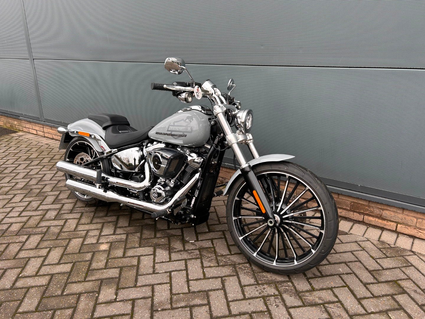 Harley-Davidson SOFTAIL BREAKOUT