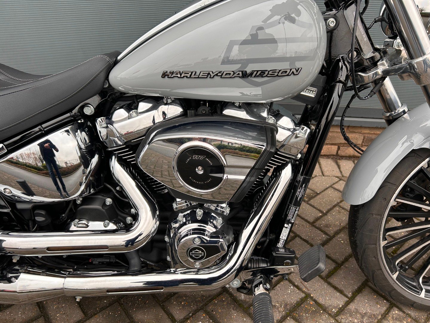 Harley-Davidson SOFTAIL BREAKOUT