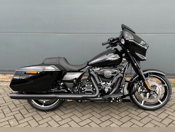 Used Harley-Davidson TOURING FLHX STREET GLIDE 2024 for sale - bike-70071718: Photo
